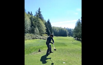Video thumbnail: Amateur golfer using ZeroGolfTee tee